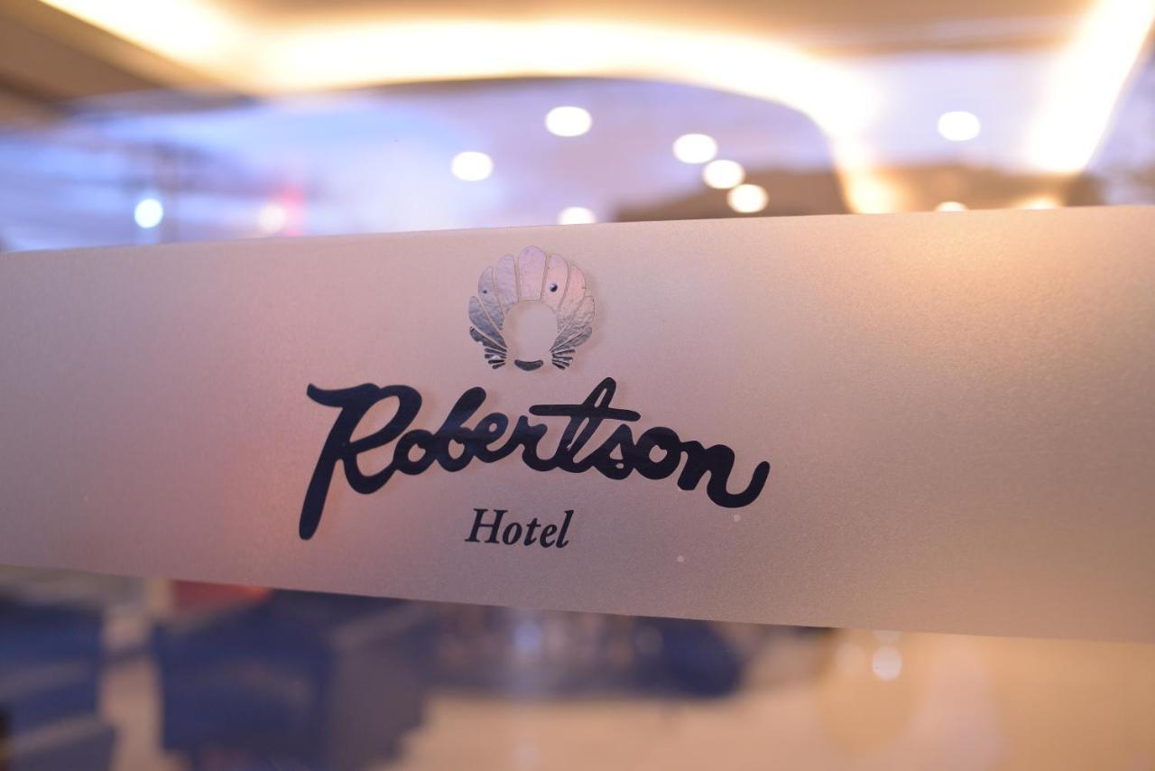 Robertson Hotel Naga (Camarines Sur) Exterior foto